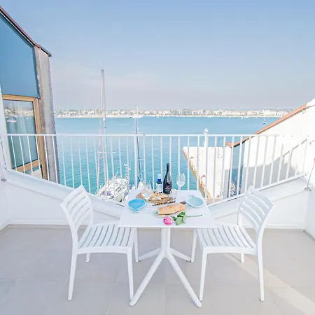 Apartment Seafront Umag Center Old Town Seaview 4 Exterior photo